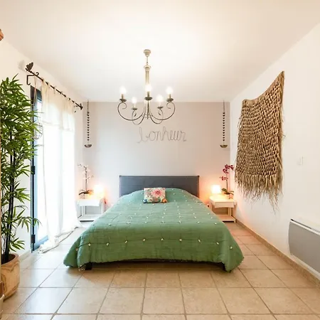 Holiday home L'etourneau